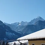 Altenhof *